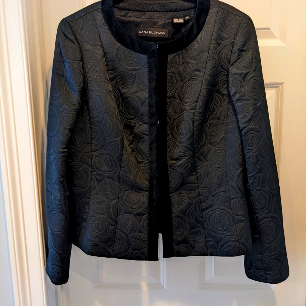 Jacket - Picture 1 of 2